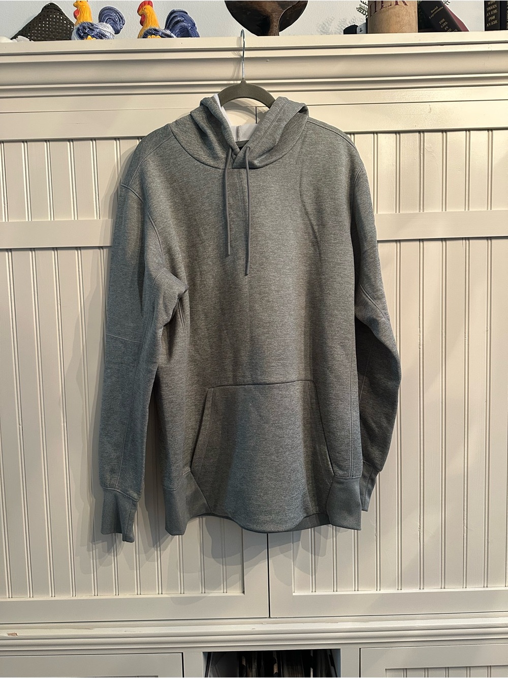 NWOT Nike Dri-Fit Gray Pullover Hoodie Sweatshirt Medium